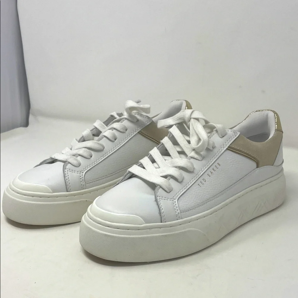 Ted Baker White Tan Addison Lace Sneaker Tennis Shoes Size 6 Like New Condition